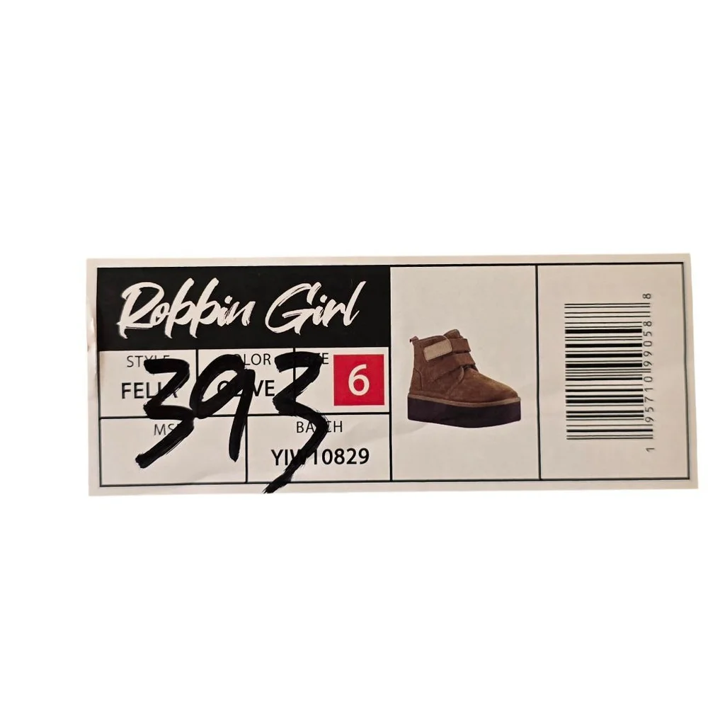 NWT Robbin‎ Girl Olive Ankle Boots & Booties Size 6